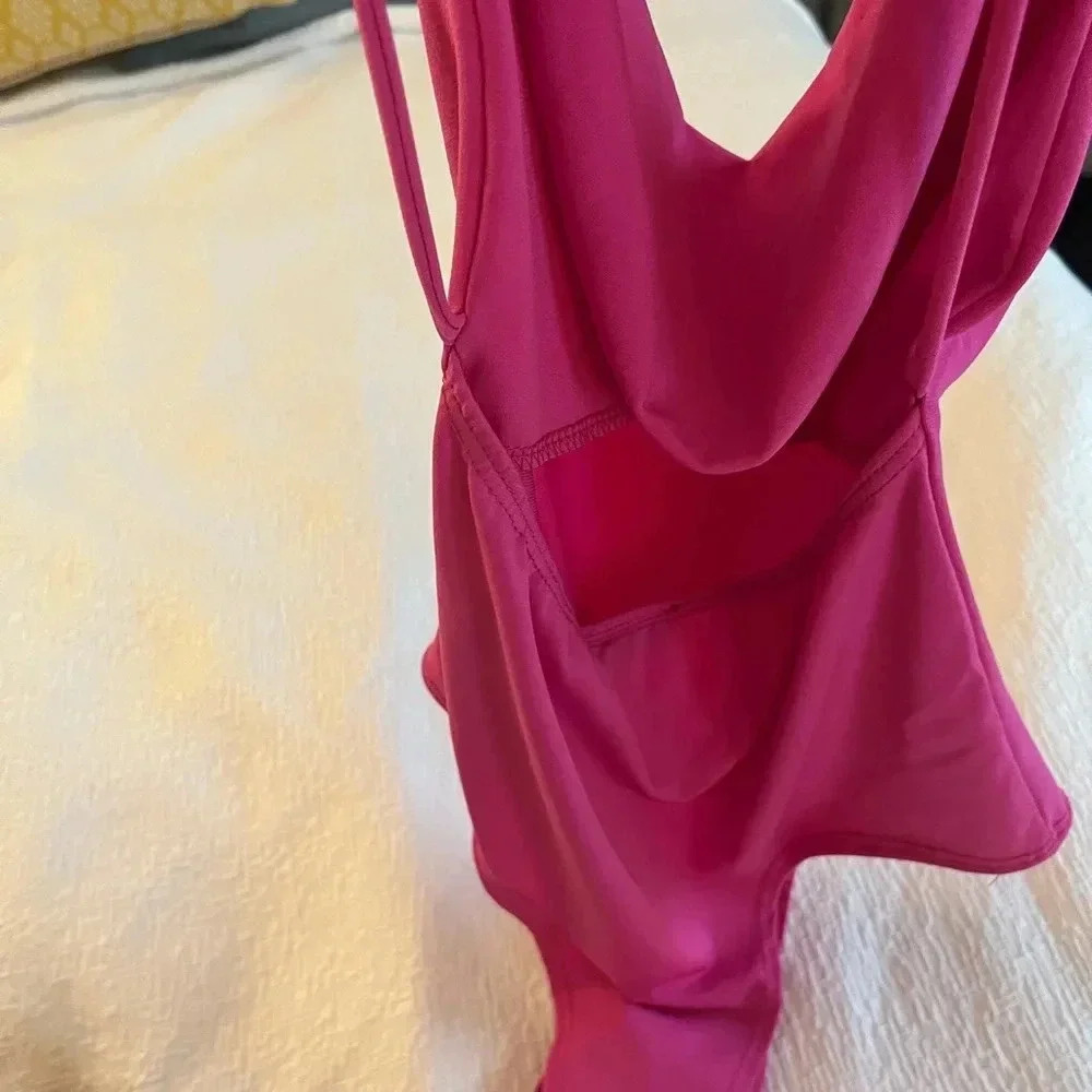 Pink bodysuit.NEW - Picture 3 of 4